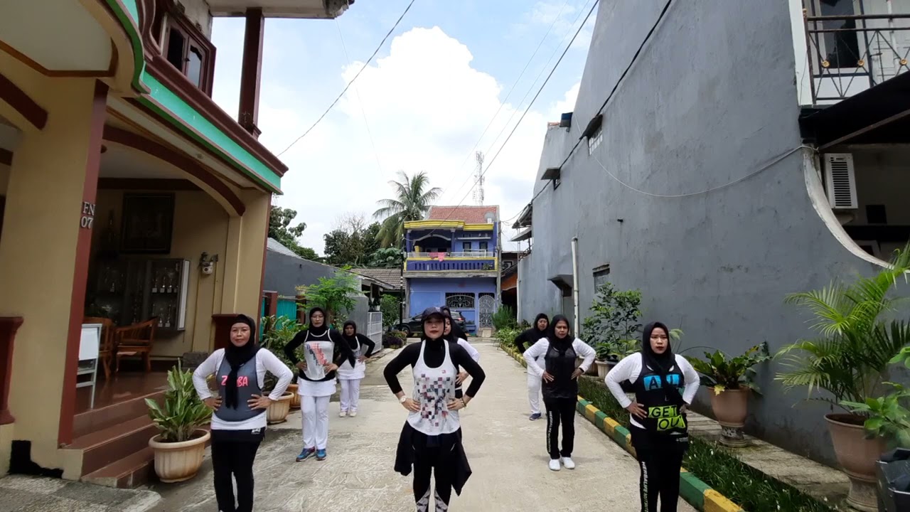 Senam Aerobik inti Set 1&2 Hitungan 4x8 with club'shafa ceria 🎉