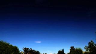 Nice Lenticular disc clouds forming-morphing timelapse V09925