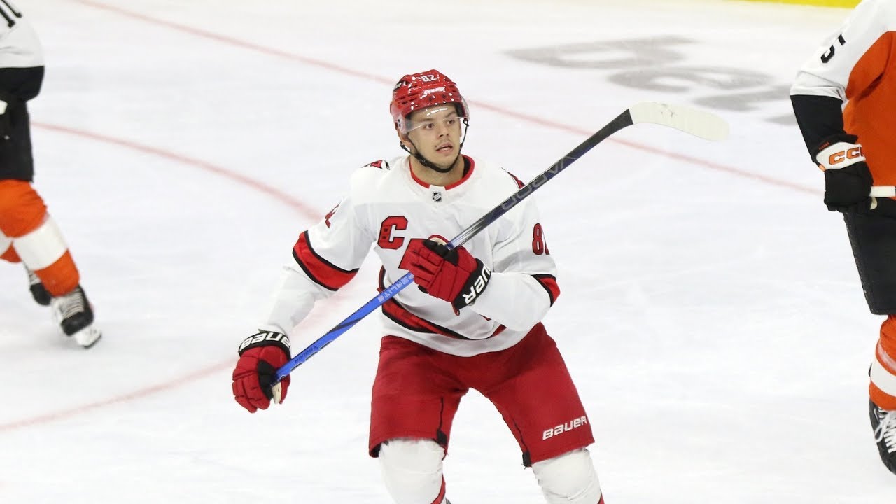 Каролина Харрикейнз, как сообщается, покупает Джеспери Котканиеми