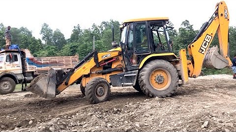 JCB 3DX Machine Loading On Mixed Ballast Tipper By JCB - JCB VIDEO
