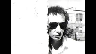 Watch Graham Parker Just Like A Man video