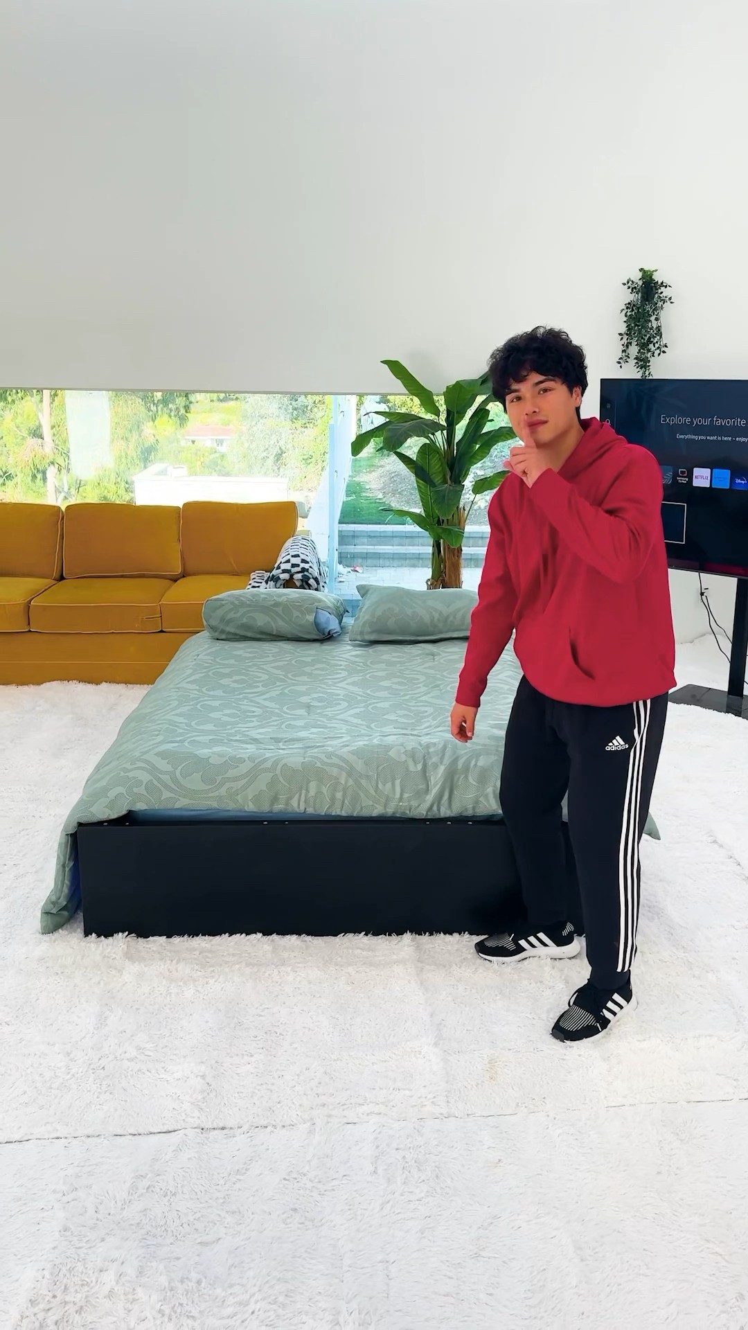 I Built A Secret Room under My Bed!
