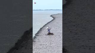 Metode Penangkapan Ikan Paling Berbahaya di China Metode Penangkapan Ikan Paling Berbahaya di China
