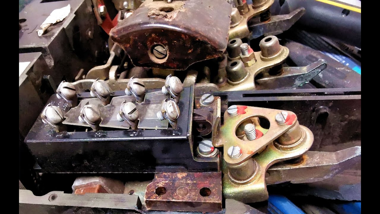 Electrical switches and auxiliary contacts - silver recovery