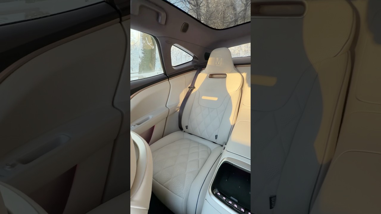 AVATR 11! Не то, чем кажется! Космический салон!