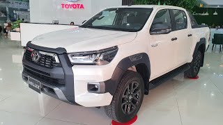 Toyota Hilux 2.8AT Adventure Vivu Chơi Tết 2021 | Xe Giao Ngay tại Toyota Tiền Giang