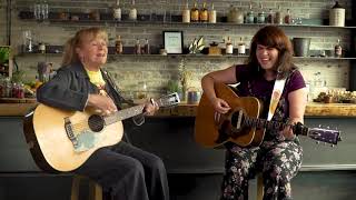 Video thumbnail of "Édith Butler - Marie Mouri (Live Session) ft. Lisa LeBlanc"