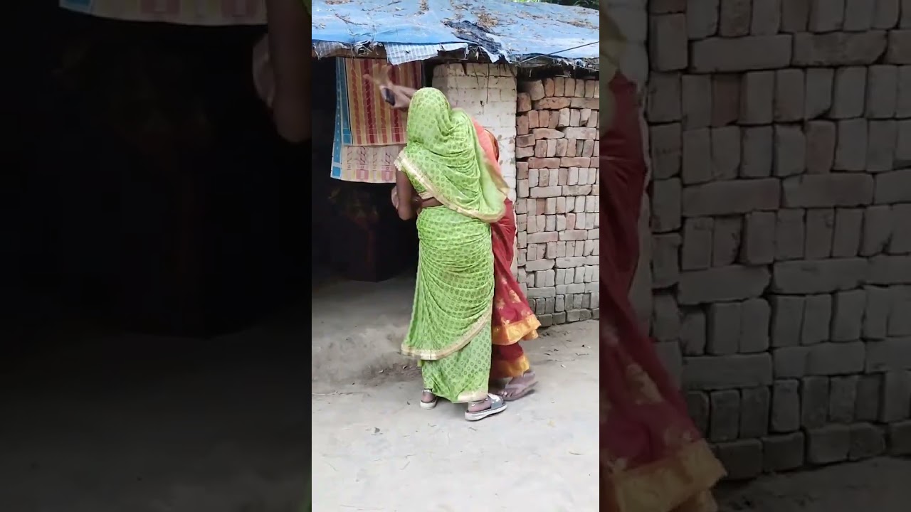Village women fighting viral 😂  comedy video 