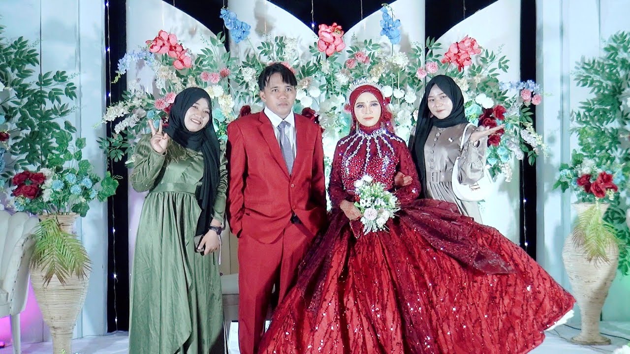 The Happy Wedding of Nur'aini dan mudassir