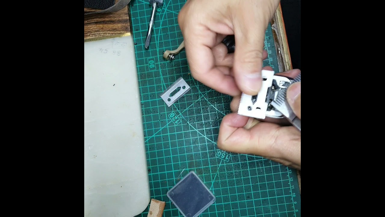 wahl clipper changing to ceramic blades 👌