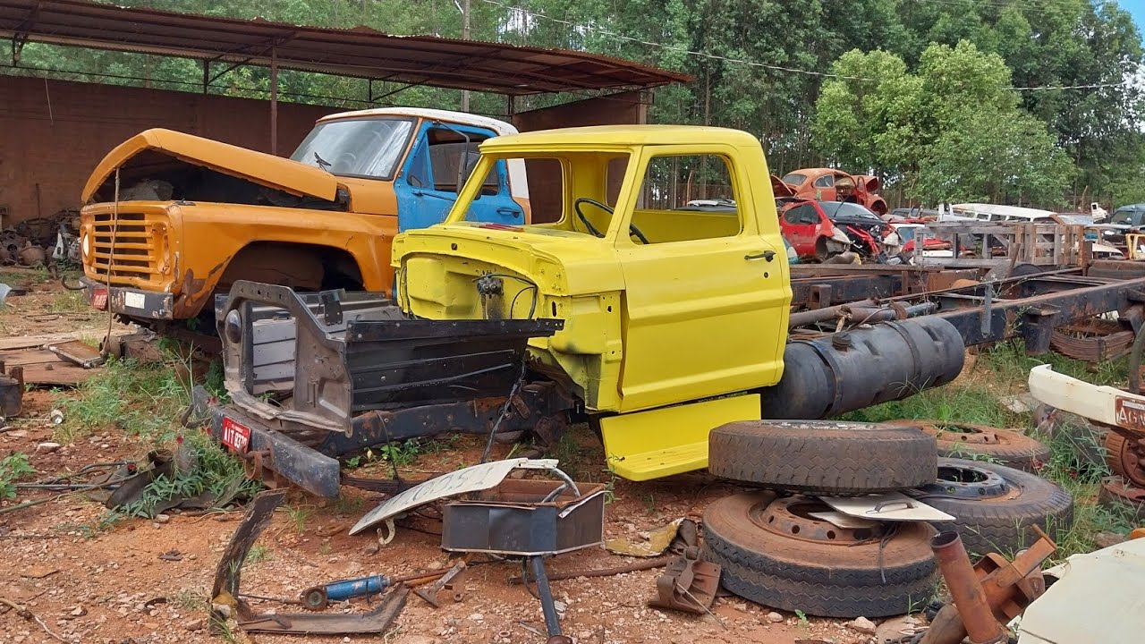 Sempre tem muita novidade no ferro velho do dequinha em Prado Ferreira Paraná