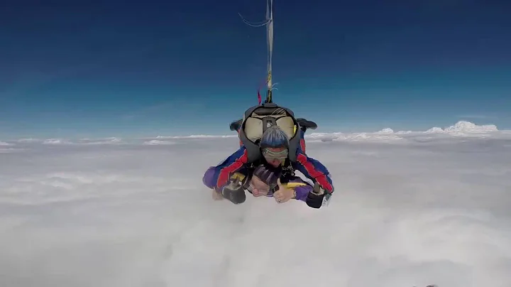 Swoopware: Skydive - Amy Belcher