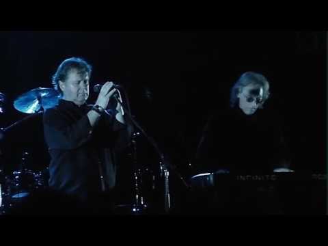 UK: Rendez Vous 602 with John Wetton (RIP January/31/2017)