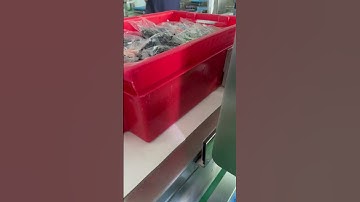 Automatic weighing and instant printing and labeling machine#manufacturing #manuallabelingmachine