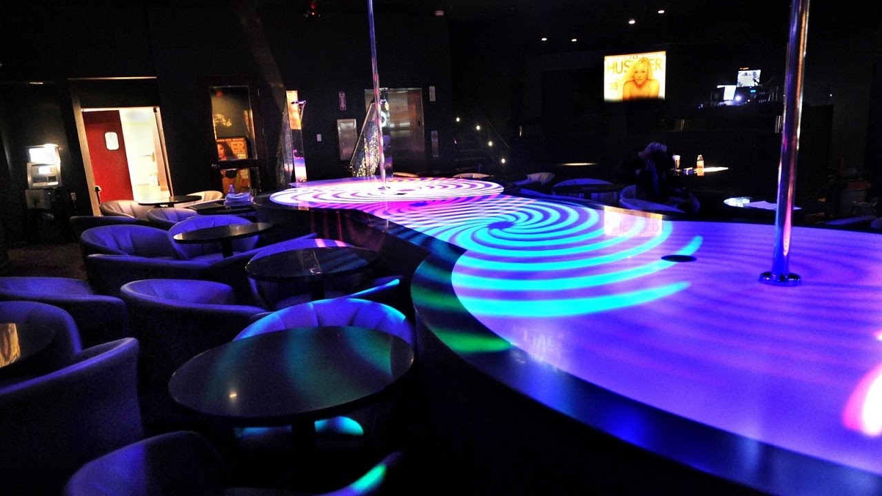 Hollywood Showgirls Fined For Disabling Fire Alarms