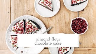 Get the full recipe:
https://foolproofliving.com/almond-flour-chocolate-cake/ ready to make
a moist, chocolate-y and healthier chocolate cake? if so, try thi...