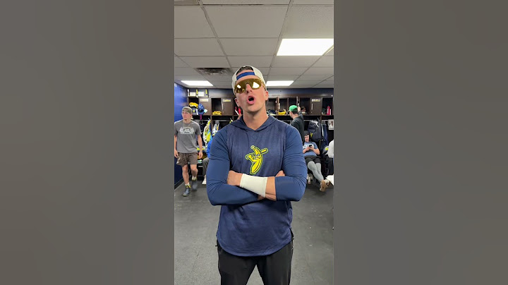 I’m a Savannah Banana for a day 🍌 #baseball #banana #bananaball #mlb #shorts