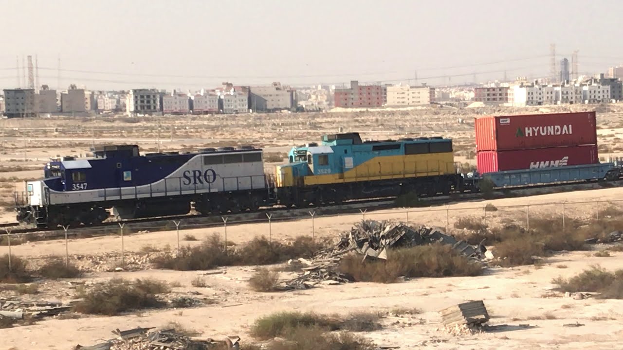 SRO | SDL38 | container locomotive in hajar [EMERGENCY STOP] - YouTube