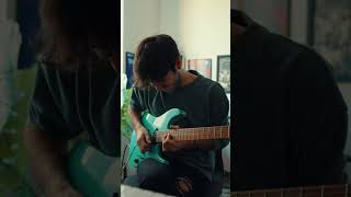 Bohemian Rhapsody 2.0 π #guitar #shorts
Sorry Brian May & Queen #short #guitarist #guitarsolo #guitarist #guitarra #music #musician #queen #brianmay Bohemian Rhapsody 2.0 π #guitar #shorts
