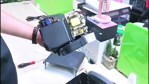 P20: How to assemble the projector after cleaning the LCD matrix