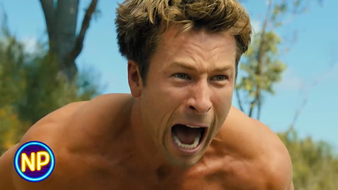 Glen Powell Rips His Clothes Off | Anyone But You (2023) | Now Playing