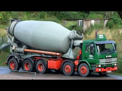 kumpulan truk molen