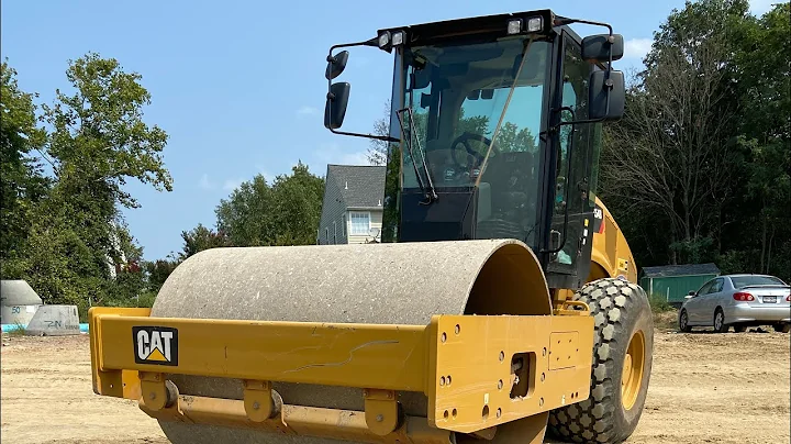 How To Operate A CAT CS54B Smooth Drum  Roller