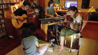 tohpati family - "Ketika Tangan dan Kaki Berkata" (cover) chords