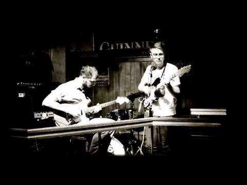 MOTORAMA - Ghost (FD 'acoustic' session)