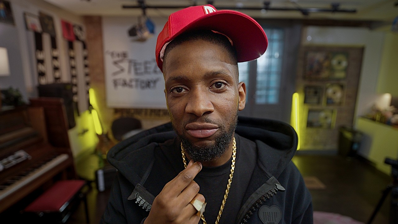 Ambush ​‪@BuzzworlEnt‬ Factory Freestyle - YouTube