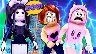 Roblox - MENINA MALUCA ou MENINA FANTASMA?