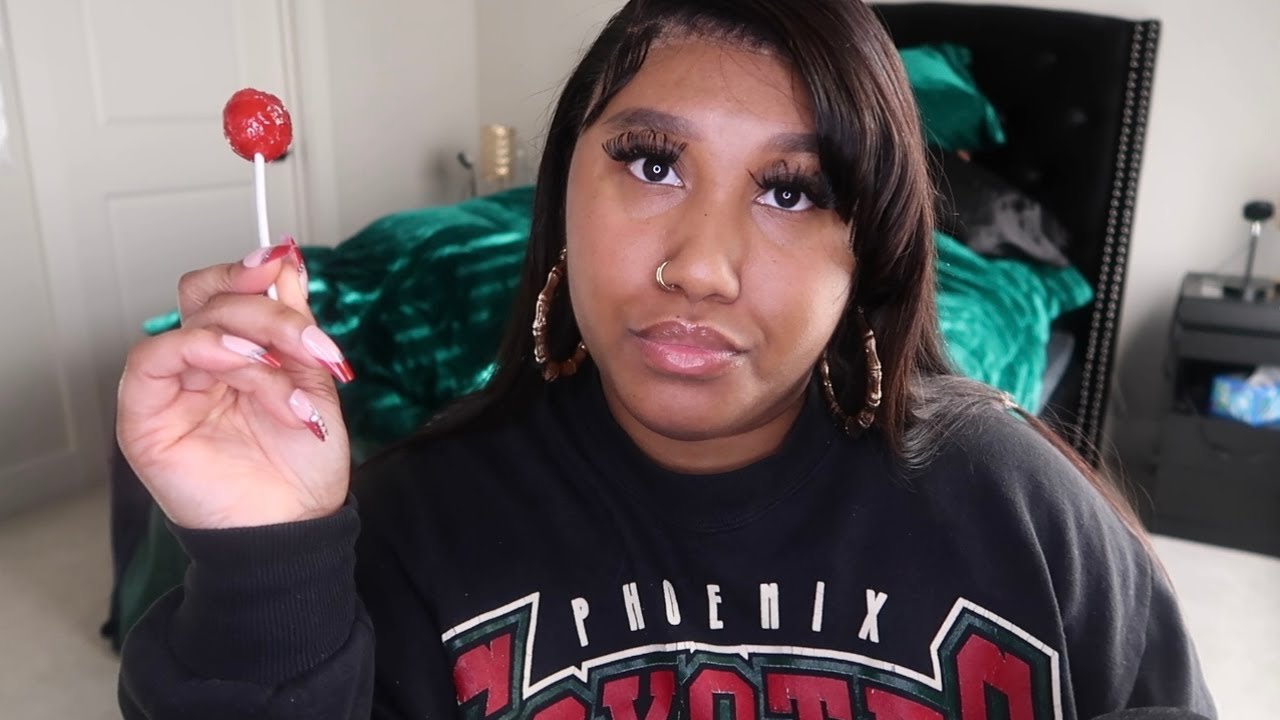 ASMR | Ghetto girl roleplay GRWM | Loud Gum Chewing & Mouth Sounds