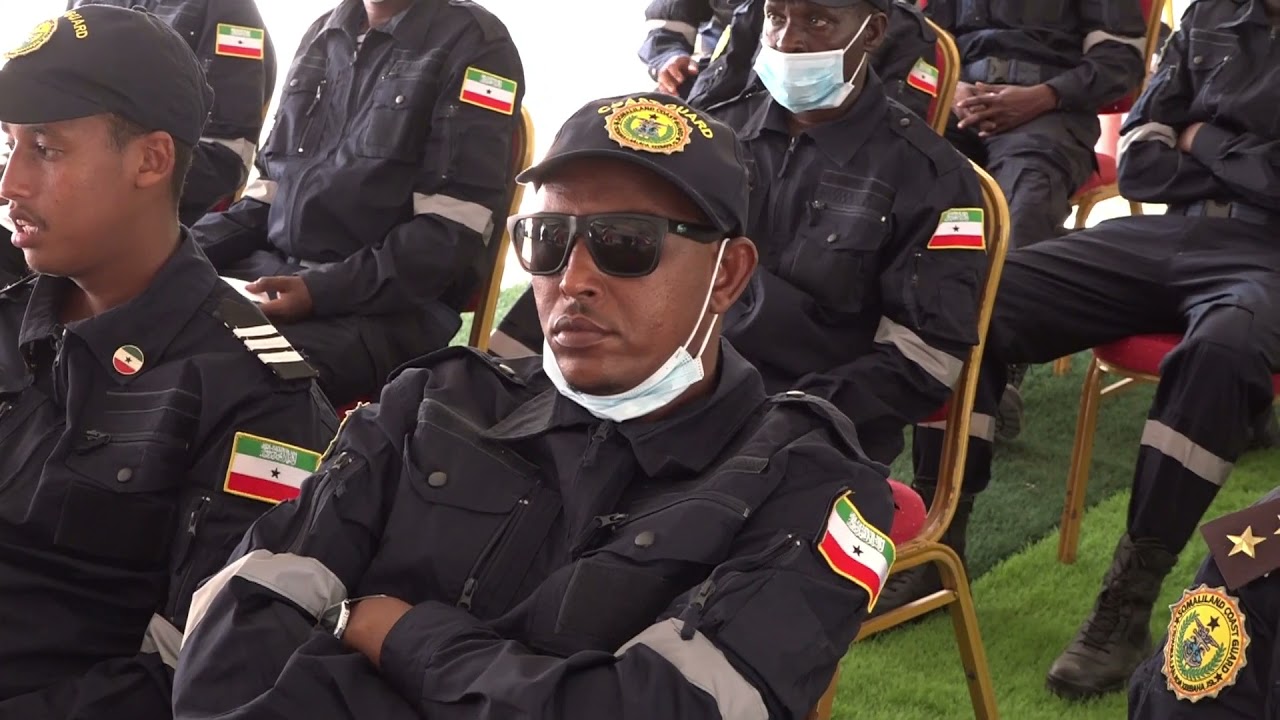 Ciidanka Ilaalada Xeebaha JSL oo qalab iyo Gaadiid kala wareegay Midowga Yurub