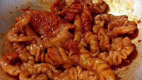 Học Được Cách Làm Ruột Heo Khìa Nước Dừa Màu Đẹp Thơm Ngon Nhờ Thêm Bước Này