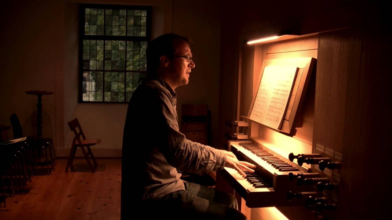 J. S. Bach: Well-Tempered Clavier, Fugue in E major, BWV 878 (Organ)