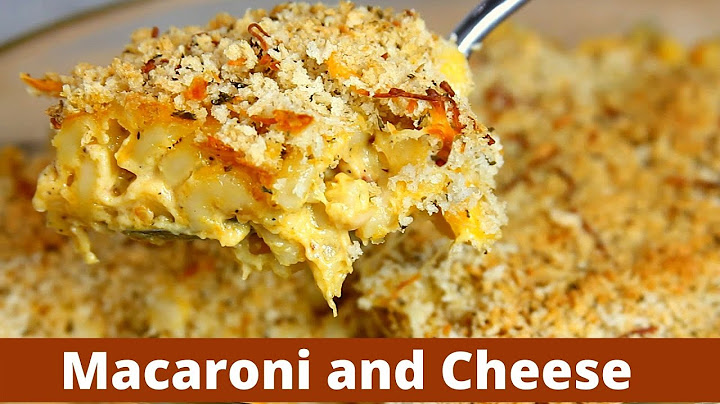 Old fashioned baked macaroni and cheese with bread crumbs
