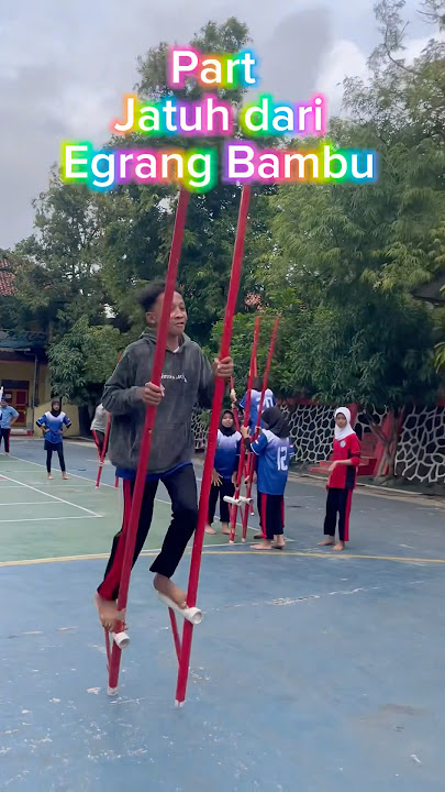 Part jatuh dari Egrang Bambu  ##trending #trendingshorts #viralshort #viralvideo #terbaru #egrang