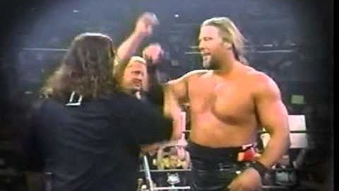 YouTube - STING WCW FINAL HEEL TURN.flv