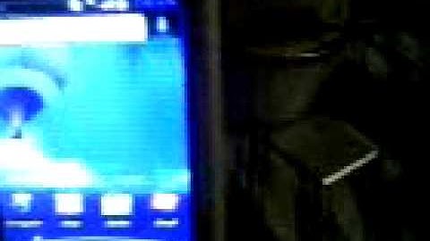 @pcmaniacs [my phone whit eclair 2.0 lockscreen #android...]