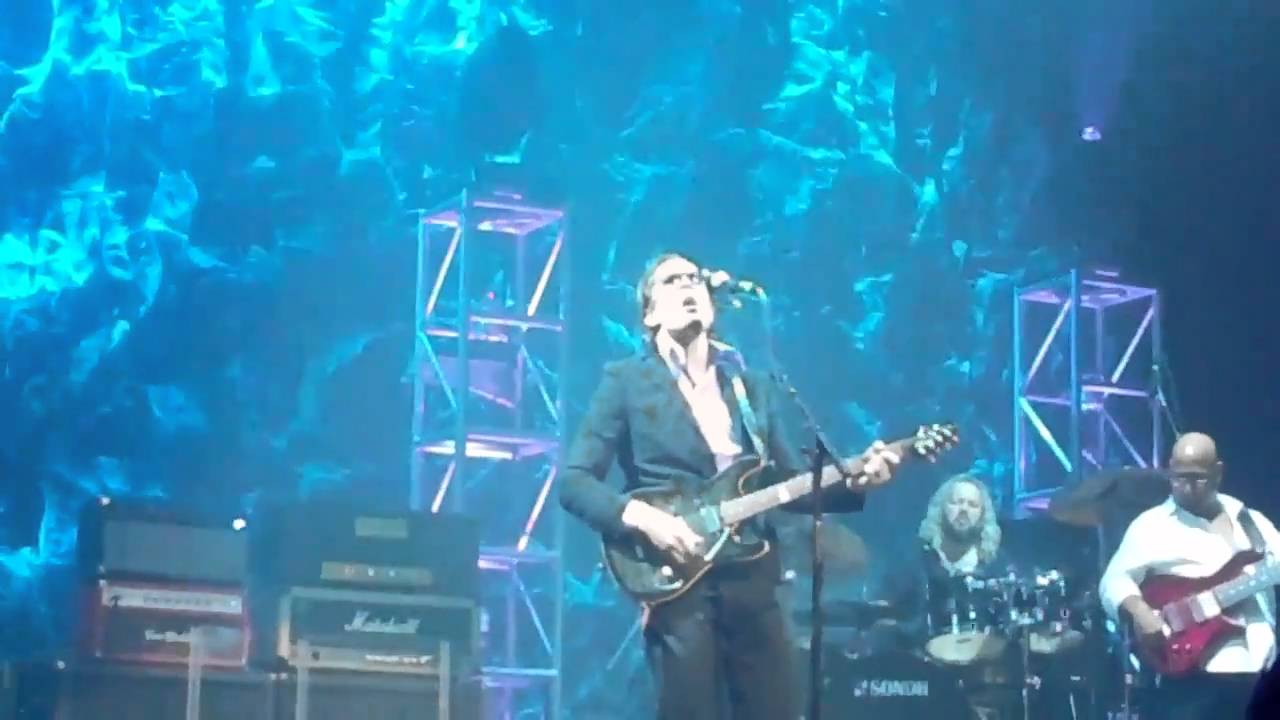 Joe Bonamassa Mountain Time Reading 32311 YouTube