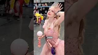 Glinda Cosplay at LVL UP Expo Vegas