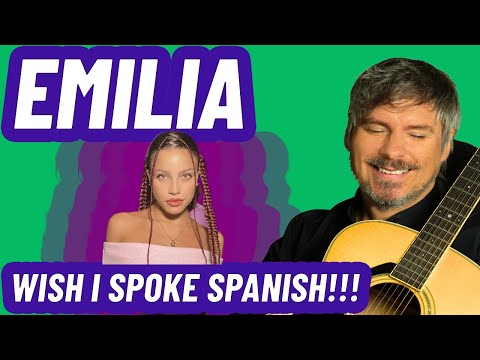 PRO SINGER'S first REACTION to Emilia - noviogangsta