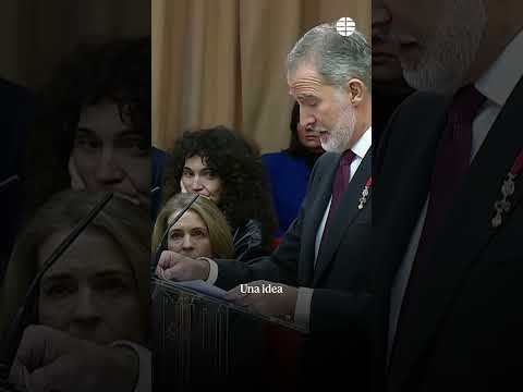 El rey renueva su compromiso con la democracia: 