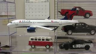 Flight Miniatures Delta Airlines Airbus A220-100 1/100 Scale Model with Stand N101DU