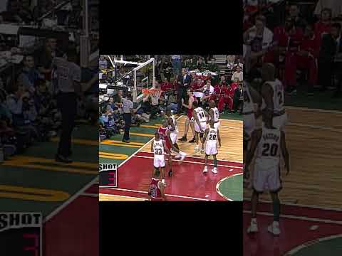 Shawn Kemp Block Michael Jordan NBA Finals 1996 Game 3 Bulls Vs Sonics