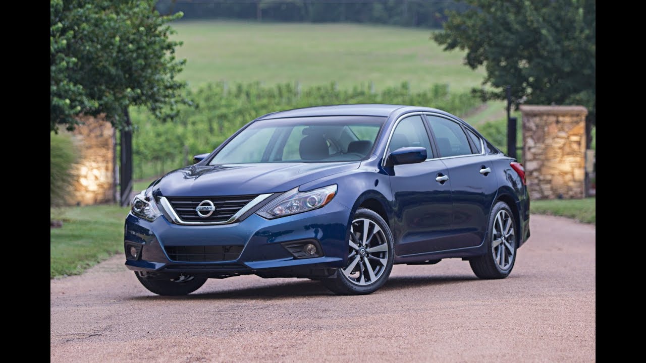 first impressions game Nissan Altima 2017 Car Review