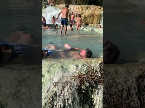 Les cascades du Moulin - Saturnia Maremma Toscane Italie - #shorts