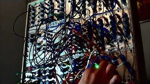 100% Analogue - Doepfer A-100 Session