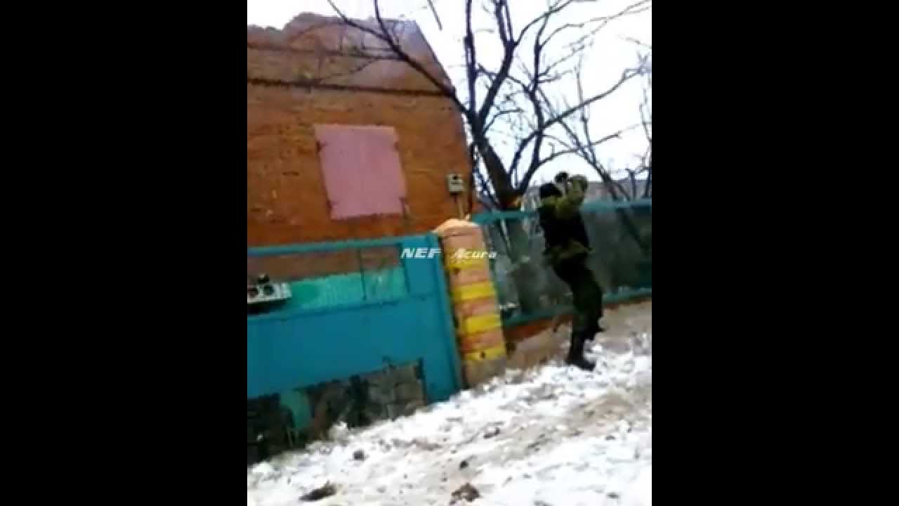 Уличные бои в Дебальцево. Ополченцы зачищают дебальцевский котел ...