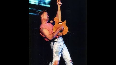 Ed at his best during Balance Tour (Part 1).